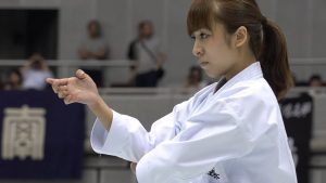 中村彩乃